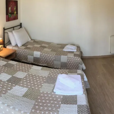 Villa Queen