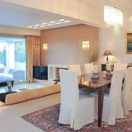 Villa Villa Queen